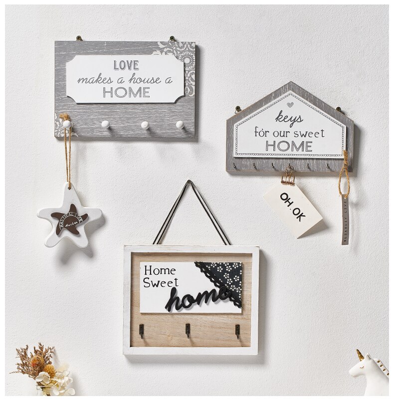 Wall-Hanging Wooden Key Hangers